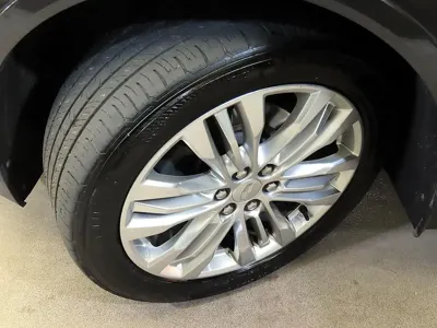 Cadillac XT5 2017, 152148 км, за 7293.09 USD - фото 20