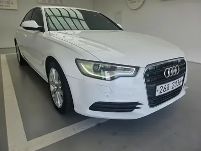 Audi A6 2014, 203932 км, за 3843.65 USD