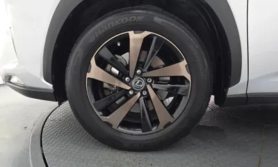 Lexus NX 2019, 99544 км, за 20361.71 USD