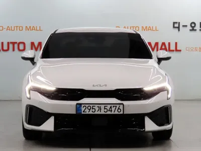 Kia K5 2026, 1753 км, за 17226.8 USD