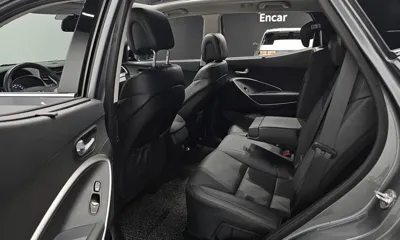 Hyundai Santafe 2018, 73971 км, за 10744.28 USD - фото 12