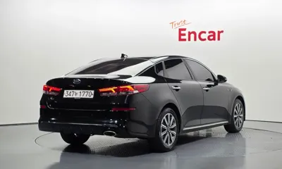 Kia K5 2019, 80002 км, за 7726.14 USD