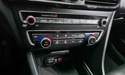 Kia K5 2019, 80002 км, за 7726.14 USD - фото 16