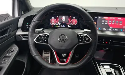 Volkswagen Golf 2024, 10865 км, за 24429.98 USD - фото 12