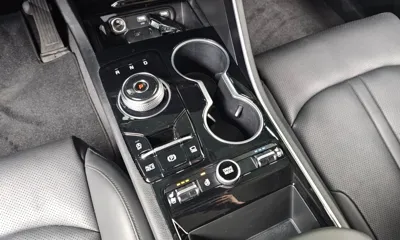 Kia K5 2021, 62728 км, за 11553.11 USD - фото 9