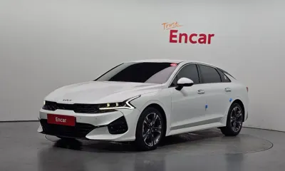 Kia K5 · 2023 год