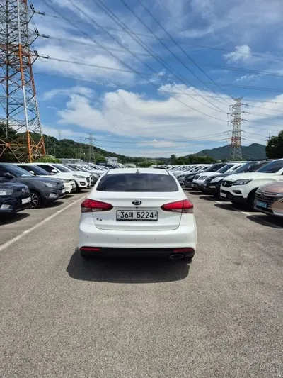 Kia K3 2018, 93452 км, за 5537.46 USD