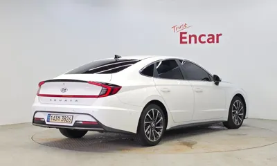 Hyundai Sonata 2023, 52274 км, за 15612.82 USD