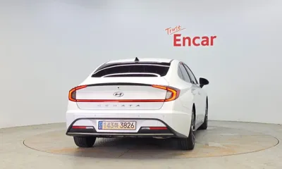 Hyundai Sonata 2023, 52274 км, за 15612.82 USD