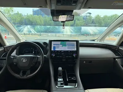 Toyota Alphard 2023, 47000 км, за 110212.22 USD - фото 8