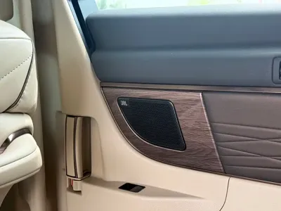 Toyota Alphard 2023, 47000 км, за 110212.22 USD - фото 18