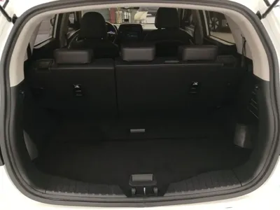 KG_Mobility_Ssangyong TIBOLI 2022, 58839 км, за 6780.21 USD - фото 17