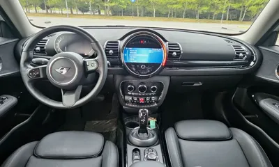 MINI Clubman 2024, 22596 км, за 20152.11 USD - фото 7
