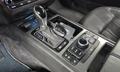 Hyundai Genesis 2016, 164629 км, за 6276.84 USD - фото 9