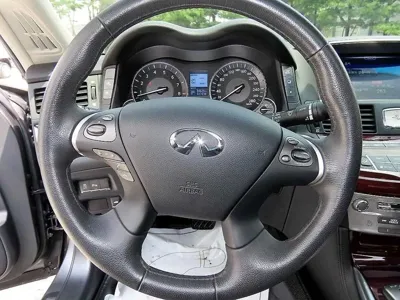 Infiniti Q70 2017, 84626 км, за 6967.5 USD - фото 8