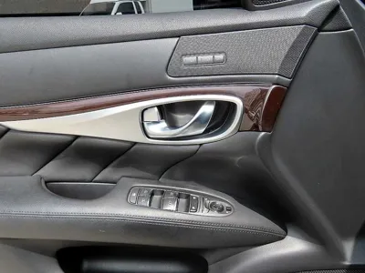 Infiniti Q70 2017, 84626 км, за 6967.5 USD - фото 11
