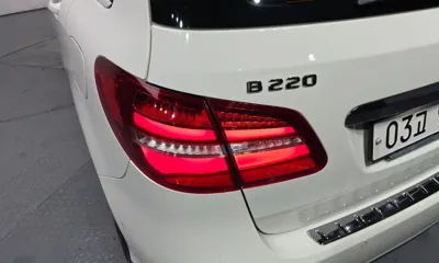 Mercedes-Benz B-Class 2018, 69631 км, за 10744.28 USD - фото 23