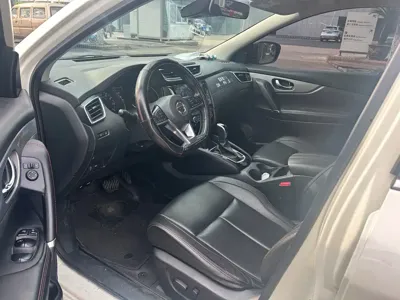 Nissan Qashqai 2022, 69000 км, за 10417.69 USD
