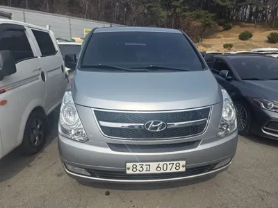 Hyundai Starex 2015, 73000 км, за 6825.71 USD