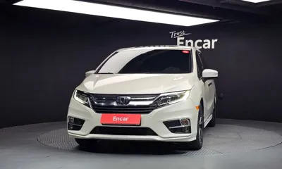 Honda Odyssey 2018, 81405 км, за 14236.73 USD