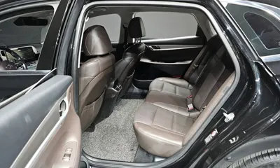 Hyundai Grandeur 2020, 69122 км, за 14476.48 USD - фото 11