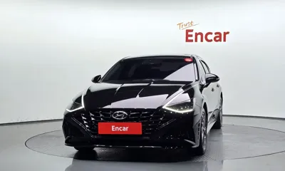 Hyundai Sonata 2022, 43921 км, за 19177.01 USD