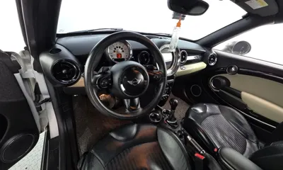 MINI Coupe 2013, 125215 км, за 4801.37 USD - фото 7