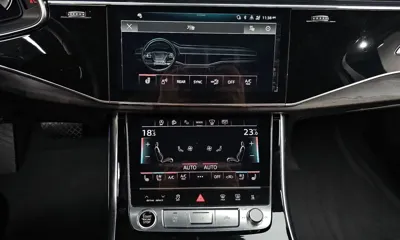 Audi Q7 2022, 52050 км, за 38028.98 USD - фото 16