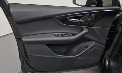 Audi Q7 2022, 52050 км, за 38028.98 USD - фото 25