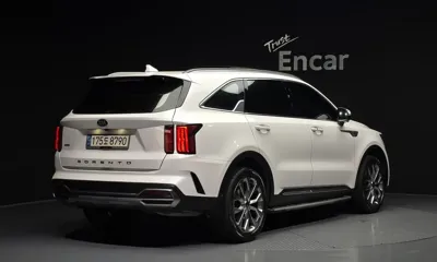 Kia Sorento 2021, 125160 км, за 16673.23 USD