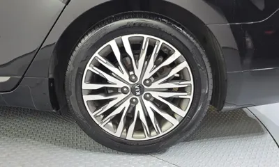 Kia K7 2021, 95139 км, за 10496.26 USD - фото 21