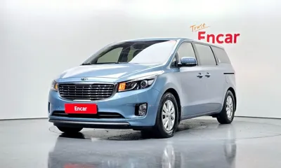 Kia Canival · 2016 год