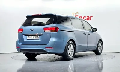 Kia Canival 2016, 145244 км, за 5222.11 USD