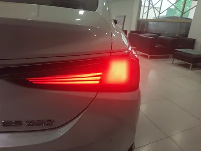 Lexus ES 2021, 57300 км, за 29307 USD - фото 7