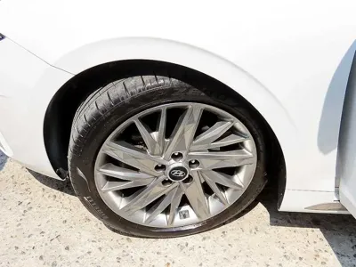 Hyundai Grandeur 2022, 73627 км, за 17321.08 USD