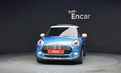 MINI Cooper 2016, 98042 км, за 4420.46 USD