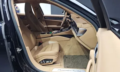 Porsche Panamera 2017, 129317 км, за 44724.68 USD - фото 10