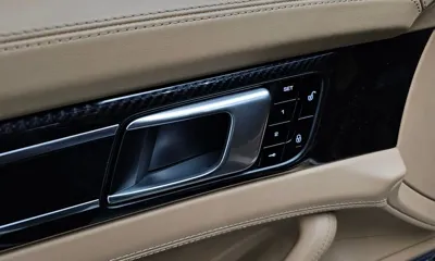 Porsche Panamera 2017, 129317 км, за 44724.68 USD - фото 32