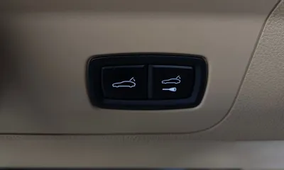 Porsche Panamera 2017, 129317 км, за 44724.68 USD - фото 33