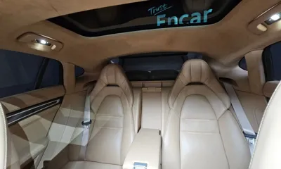 Porsche Panamera 2017, 129317 км, за 44724.68 USD - фото 36