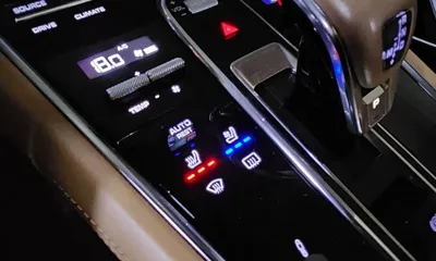 Porsche Panamera 2017, 129317 км, за 44724.68 USD - фото 39