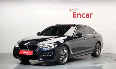 BMW 5-Series · 2018 год