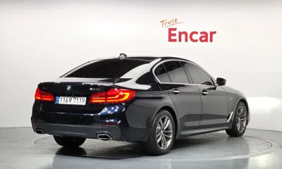 BMW 5-Series 2018, 138558 км, за 13062.89 USD