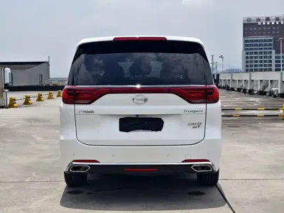 GAC Motor Trumpchi M8 2018, 92000 км, за 10299.63 USD