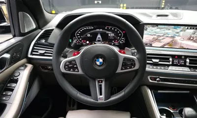 BMW X5M 2022, 42265 км, за 56782.17 USD - фото 13