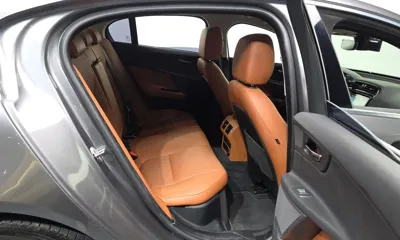 Jaguar XE 2019, 94850 км, за 6120.98 USD - фото 12