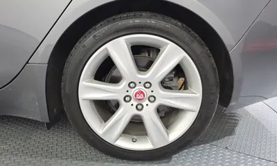Jaguar XE 2019, 94850 км, за 6120.98 USD - фото 21