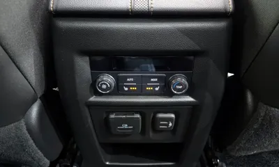 ChevroletGMDaewoo Traverse 2020, 54097 км, за 16187.64 USD - фото 19