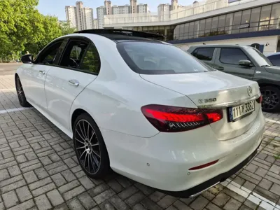 Mercedes-Benz E-Class 2023, 29530 км, за 33860.77 USD
