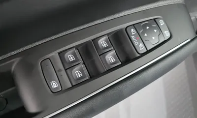 Renault-KoreaSamsung QM6 2026, 8 км, за 18169.8 USD - фото 12